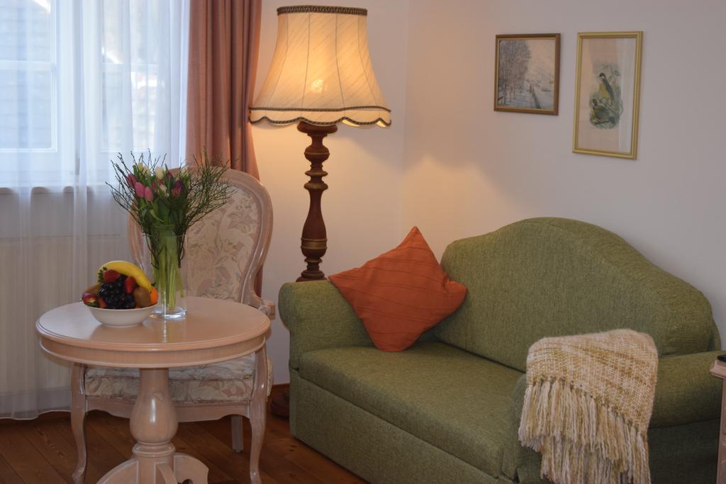 Hotel Landhaus Fuhrgassl-Huber Wien Eksteriør bilde